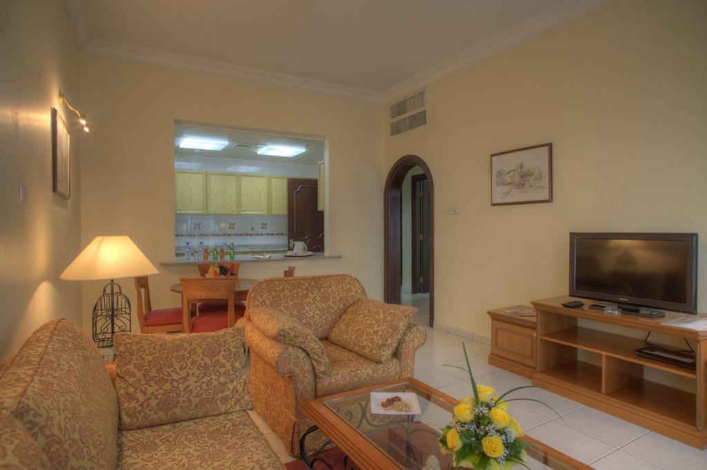 Al Diar Palm Hotel Apartments Abu Dhabi Room photo