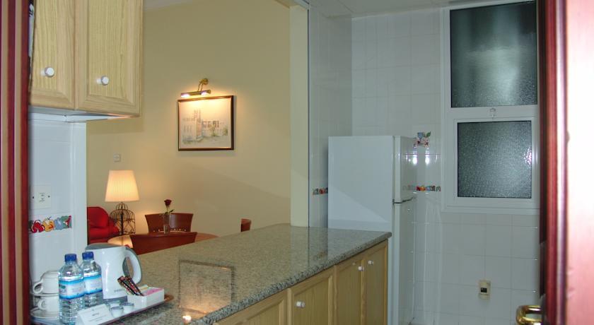 Al Diar Palm Hotel Apartments Abu Dhabi Exterior photo
