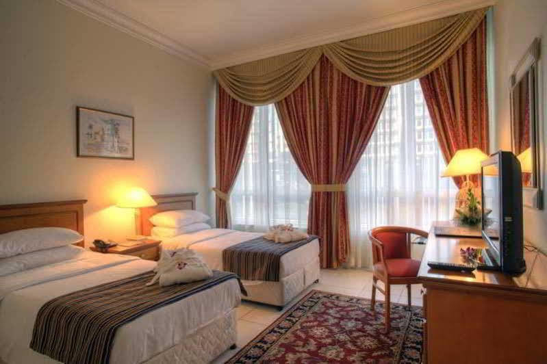 Al Diar Palm Hotel Apartments Abu Dhabi Exterior photo